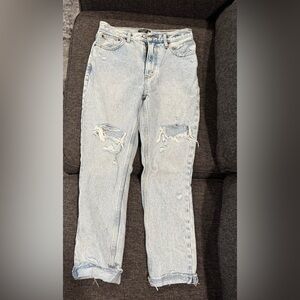 Abercrombie & Fitch Light Wash Ripped straight leg Jeans
